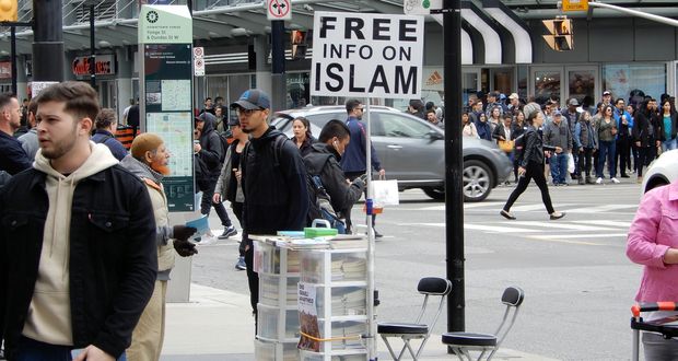 Is the Punishment for leaving Islam Death?
