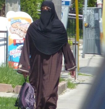 Imam Seems to Endorses Taliban’s Policies on Women’s Face